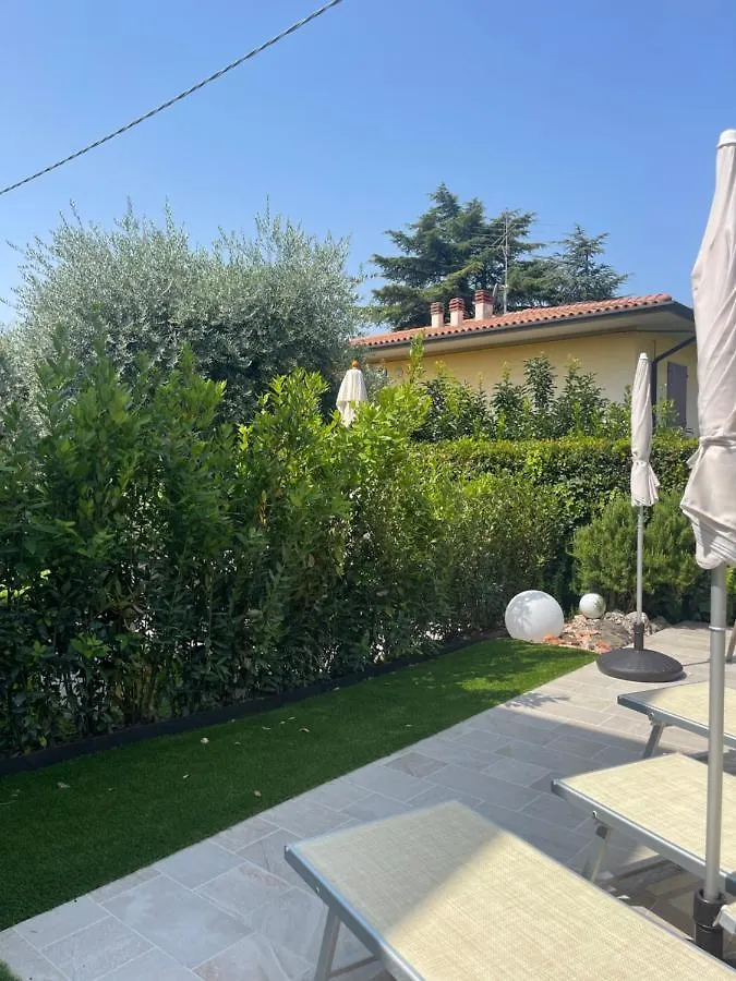 Appartamenti Hera Lazise 0*,  Italy