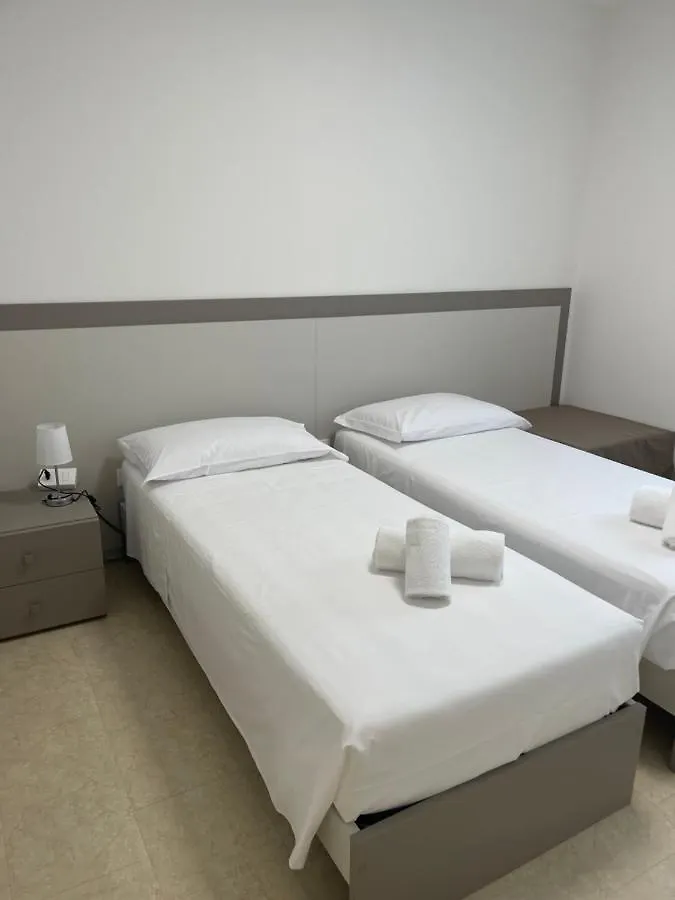Appartamenti Hera Lazise Apartment